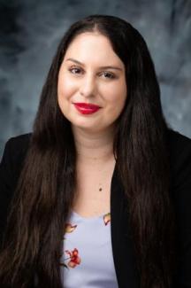 Stephanie Pazos Headshot