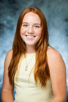 Isabella Summers Headshot