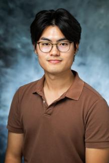 Shaur Herng Chong Headshot