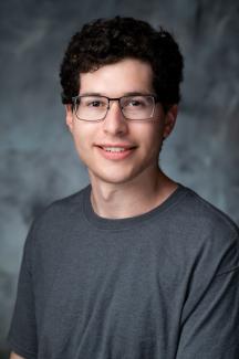 Gabriel Cohen Headshot