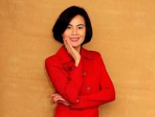 Thuc-Quyen Nguyen headshot