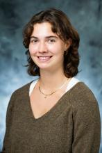 Adeline Schoen Headshot